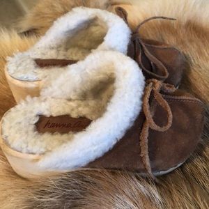 Hanna Andersson Clogs